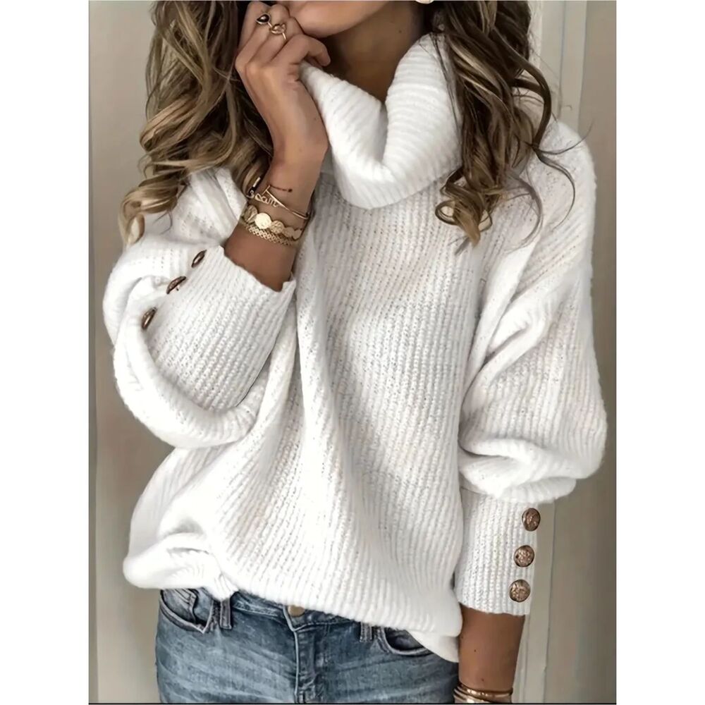 NIB-Sz S/M Cozy Turtleneck Sweater Soft Polyester military gold buttons